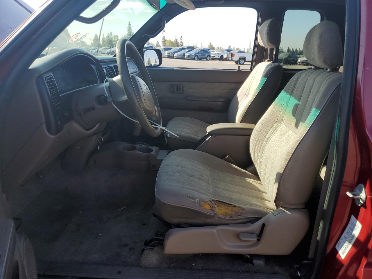 4TASM92N7YZ604075 2000 Toyota Tacoma Xtracab Prerunner