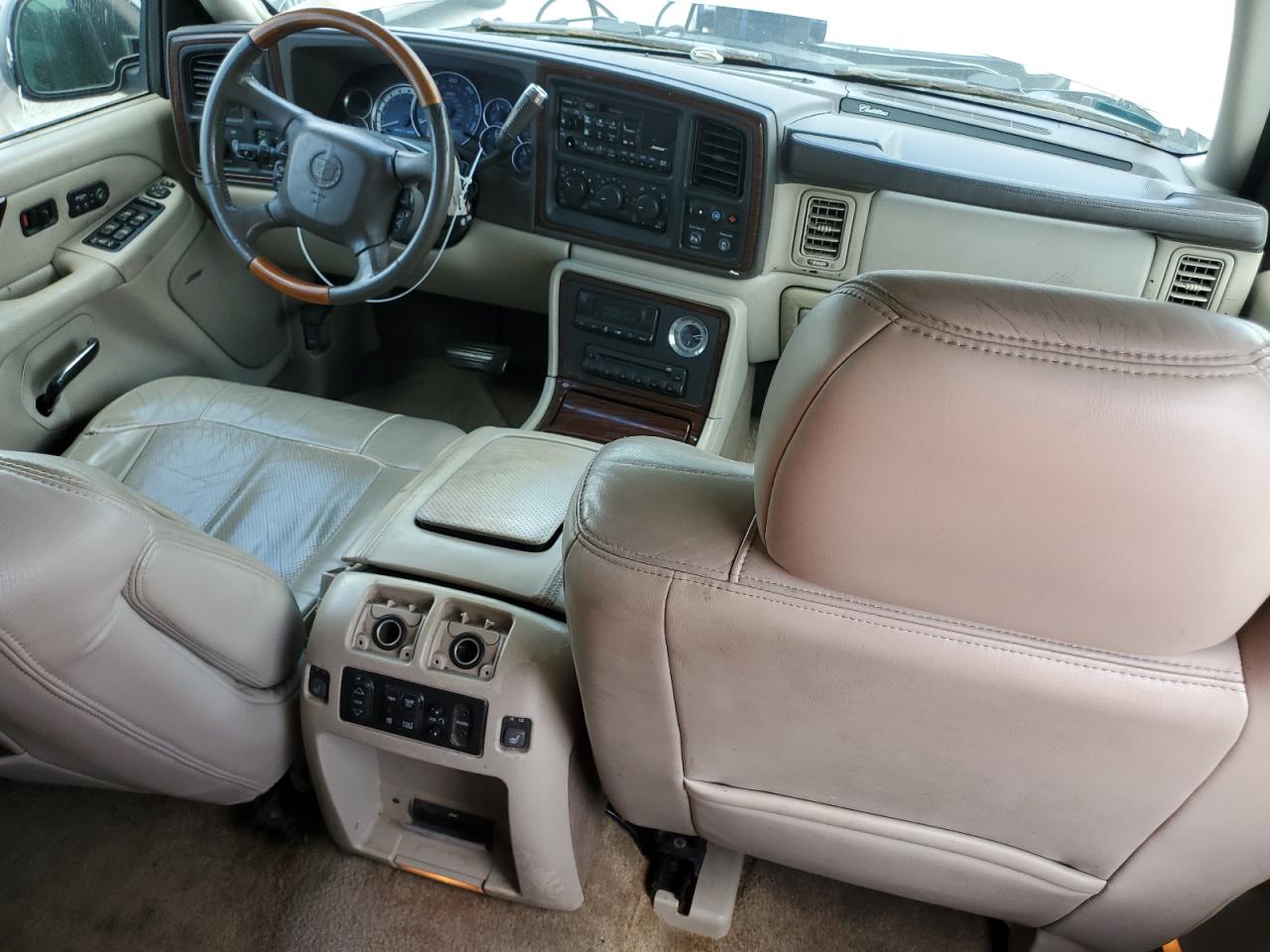 1GYEK63N72R224224 2002 Cadillac Escalade Luxury