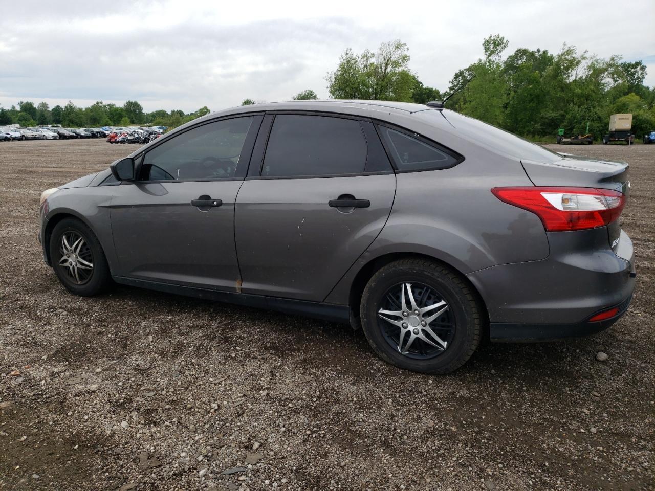 2012 Ford Focus S vin: 1FAHP3E24CL306864