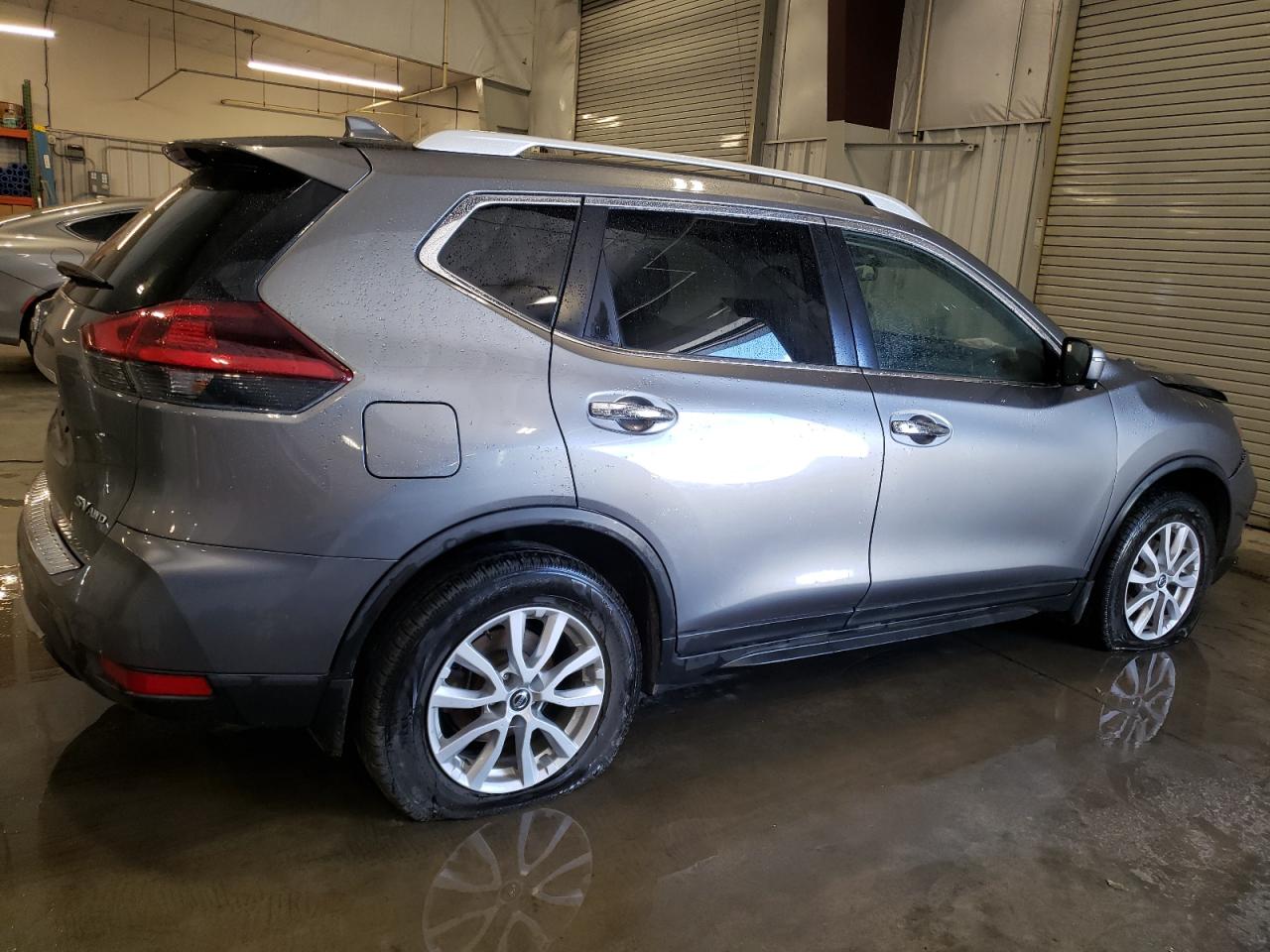 KNMAT2MV5JP538781 NISSAN ROGUE 2018
