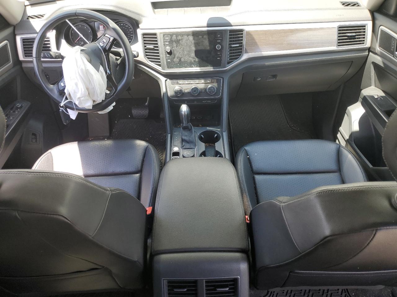 1V2UR2CA6KC516628 2019 Volkswagen Atlas Se