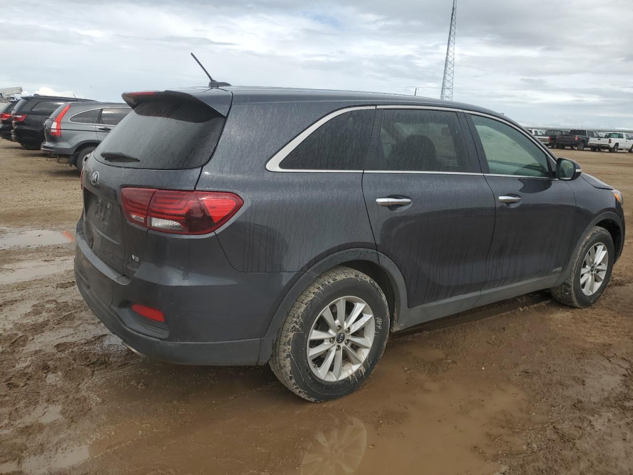 2019 Kia Sorento Lx vin: 5XYPGDA50KG482896