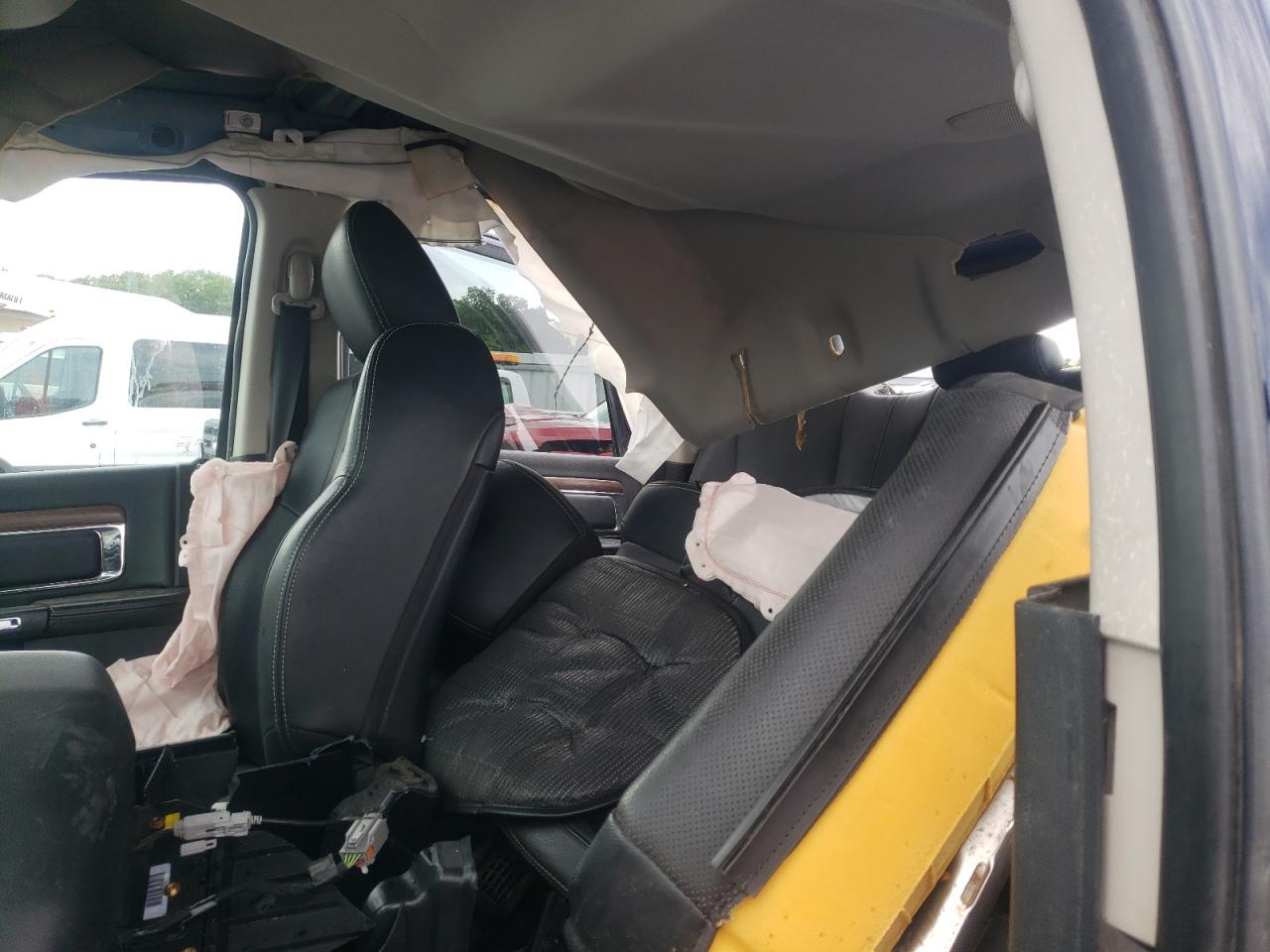 3C63R3JL5EG123154 2014 Ram 3500 Laramie