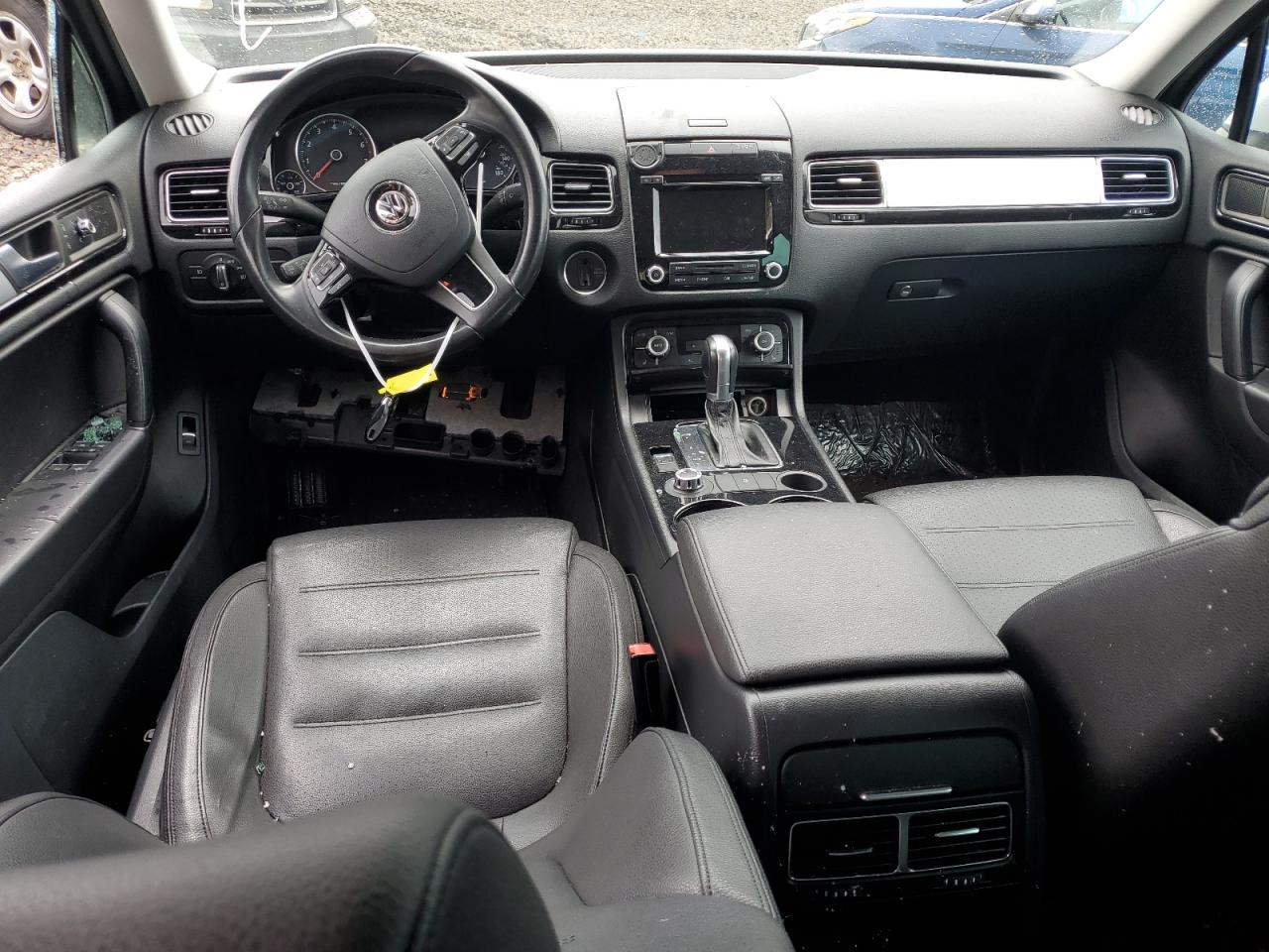 WVGEF9BPXED012249 2014 Volkswagen Touareg V6