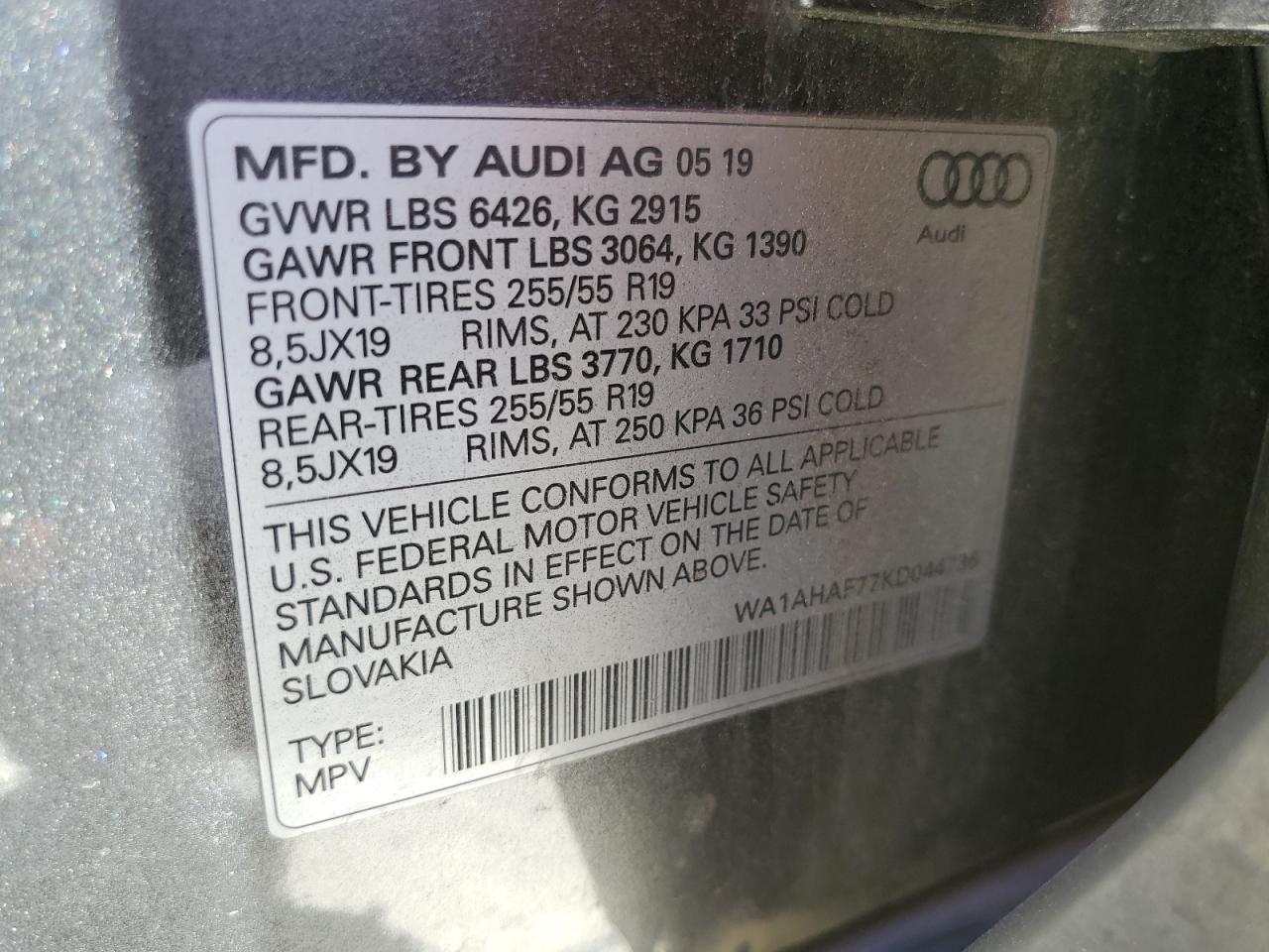 WA1AHAF77KD044736 2019 Audi Q7 Premium