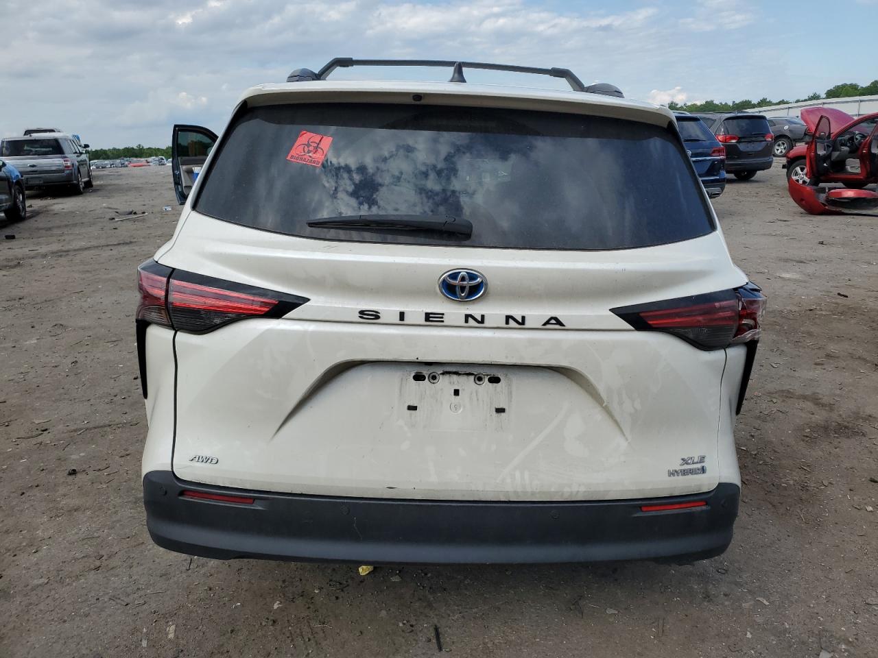 5TDJSKFC8MS021449 2021 Toyota Sienna Xle