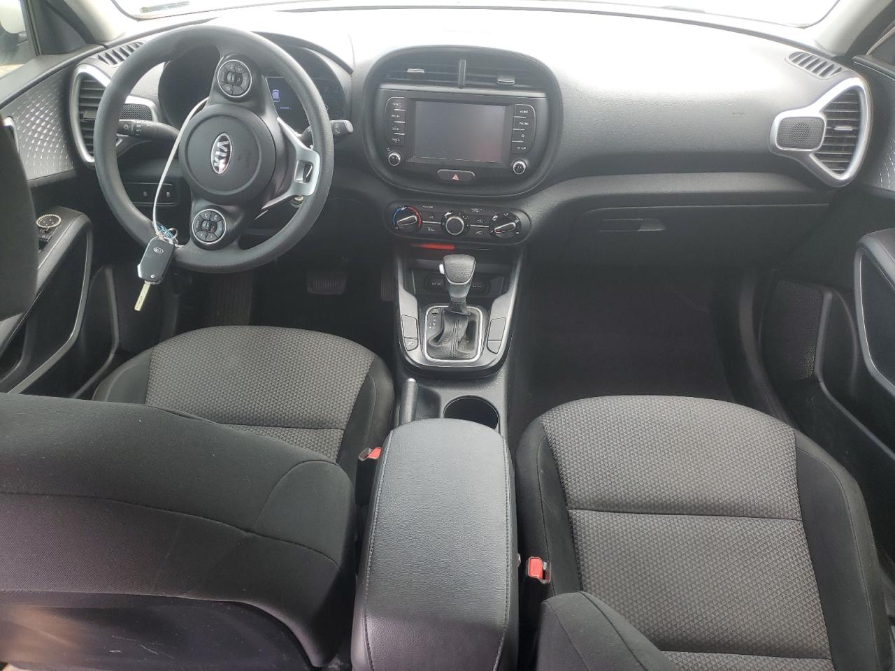 KNDJ23AU1L7713146 2020 Kia Soul Lx