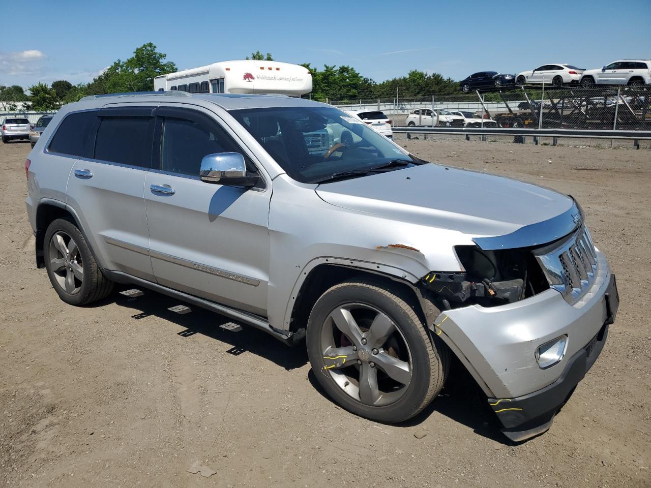 1J4RR6GG3BC744545 2011 Jeep Grand Cherokee Overland