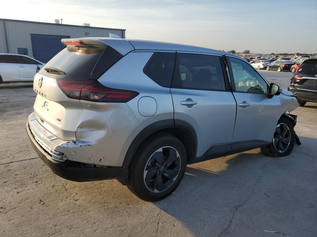 JN8BT3BA1RW352591 2024 Nissan Rogue Sv