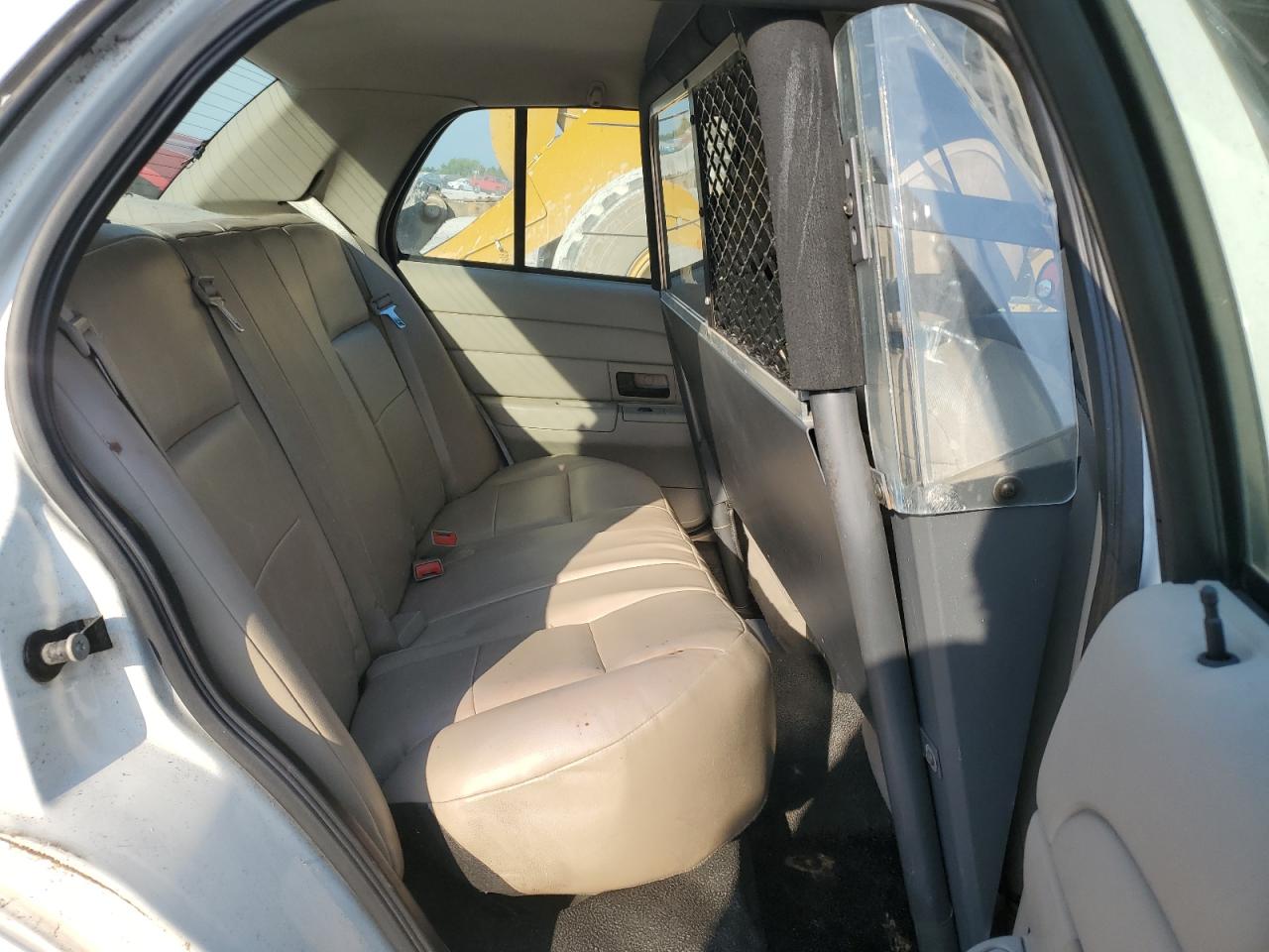 2FAFP71W47X111427 2007 Ford Crown Victoria Police Interceptor