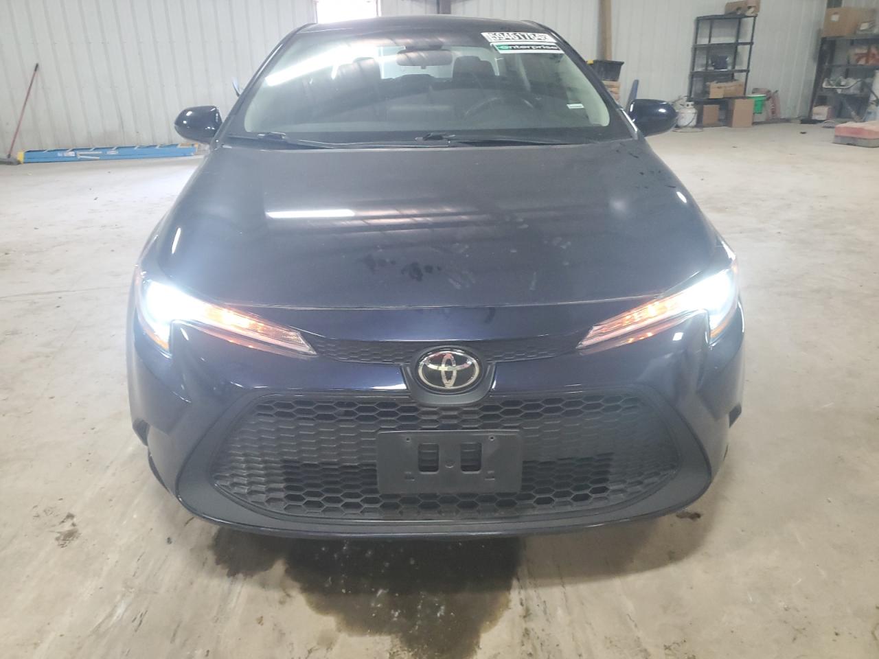 5YFEPMAE9MP265028 2021 Toyota Corolla Le