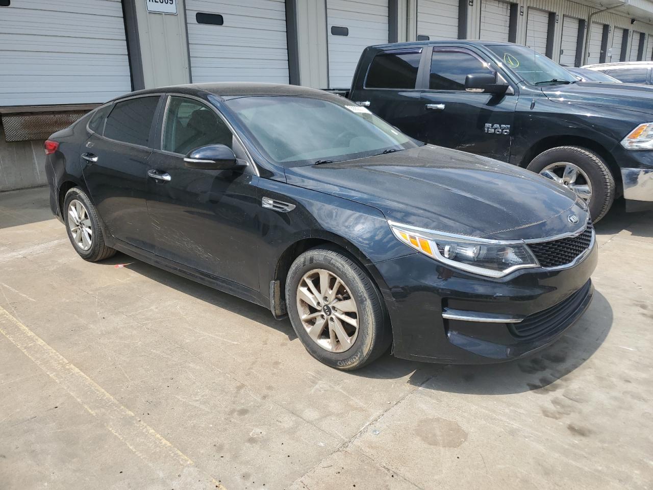 5XXGT4L30GG021152 2016 Kia Optima Lx