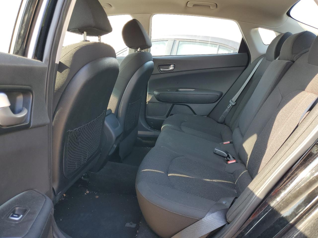 5XXGT4L39LG393261 2020 Kia Optima Lx