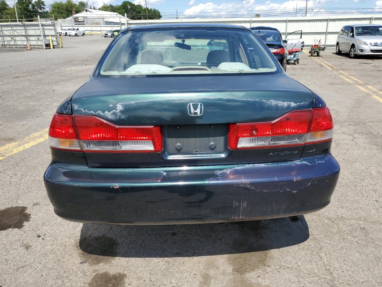 1HGCG66561A088399 2001 Honda Accord Lx