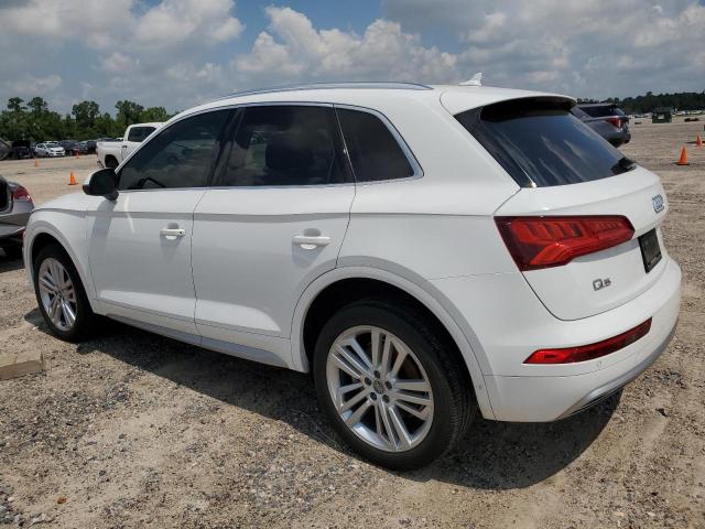 VIN WA1CNAFY9J2053880 2018 Audi Q5, Prestige no.2