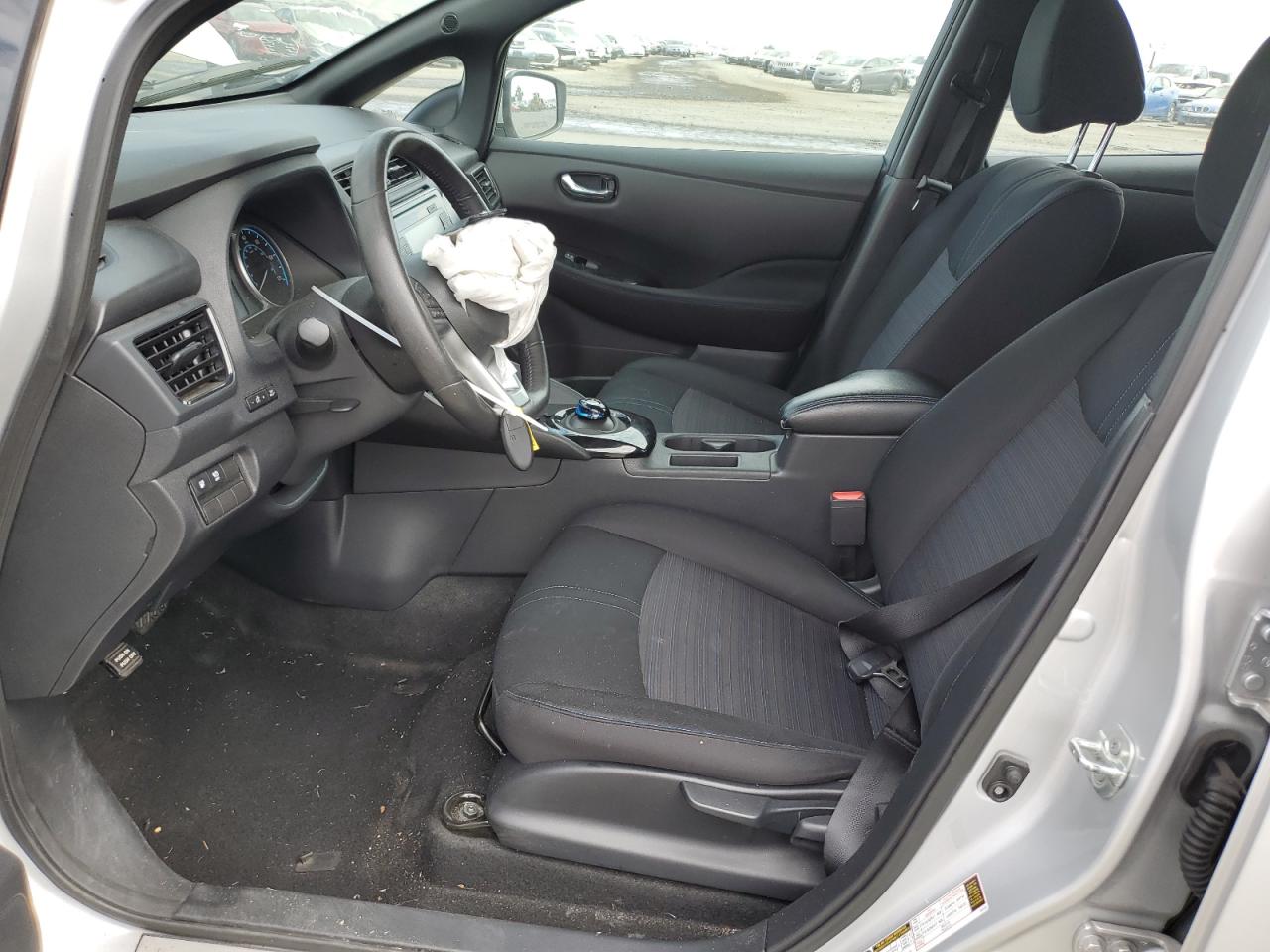 1N4AZ1CPXKC302749 2019 Nissan Leaf S