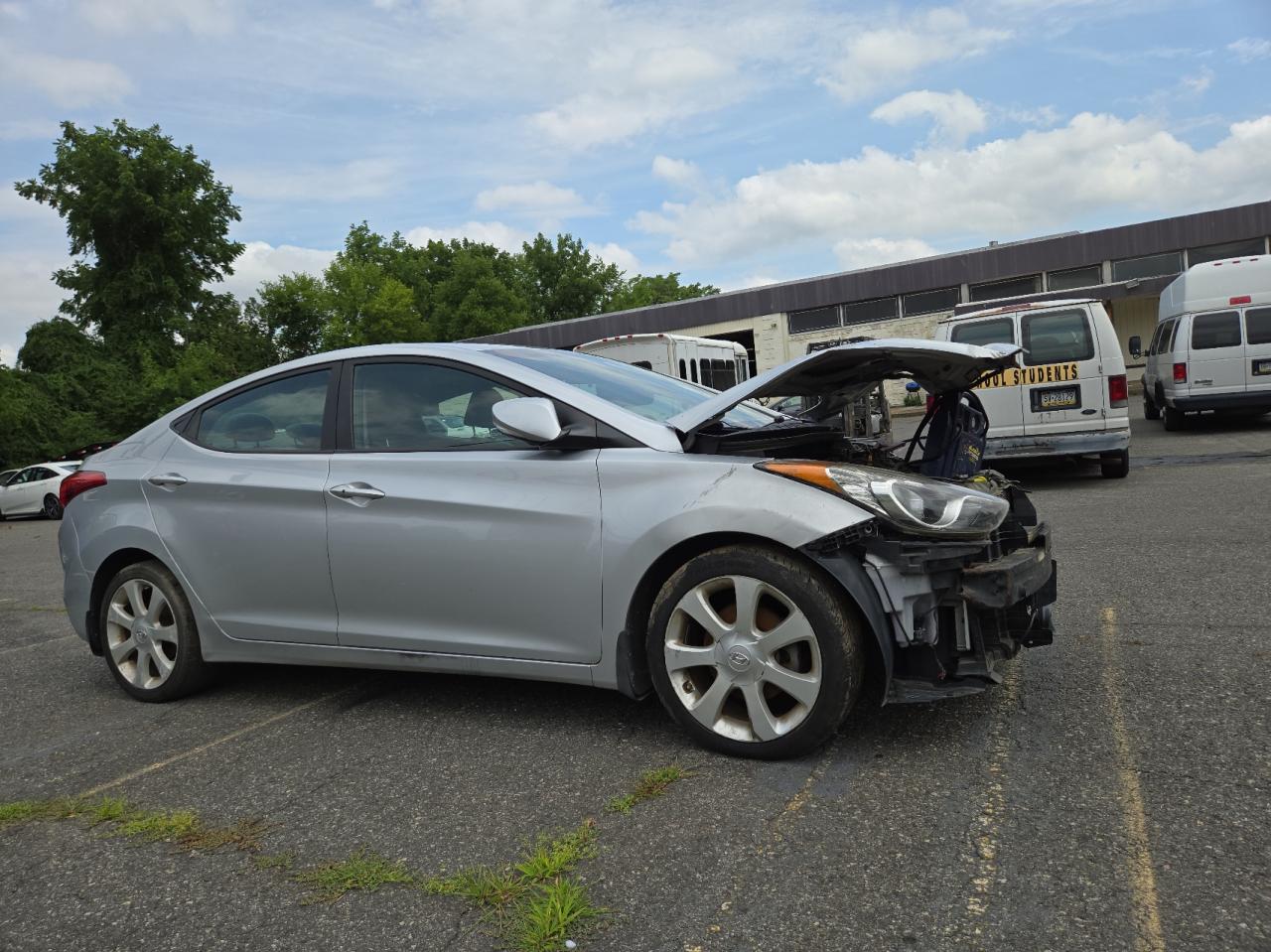 2013 Hyundai Elantra Gls vin: 5NPDH4AE7DH276714