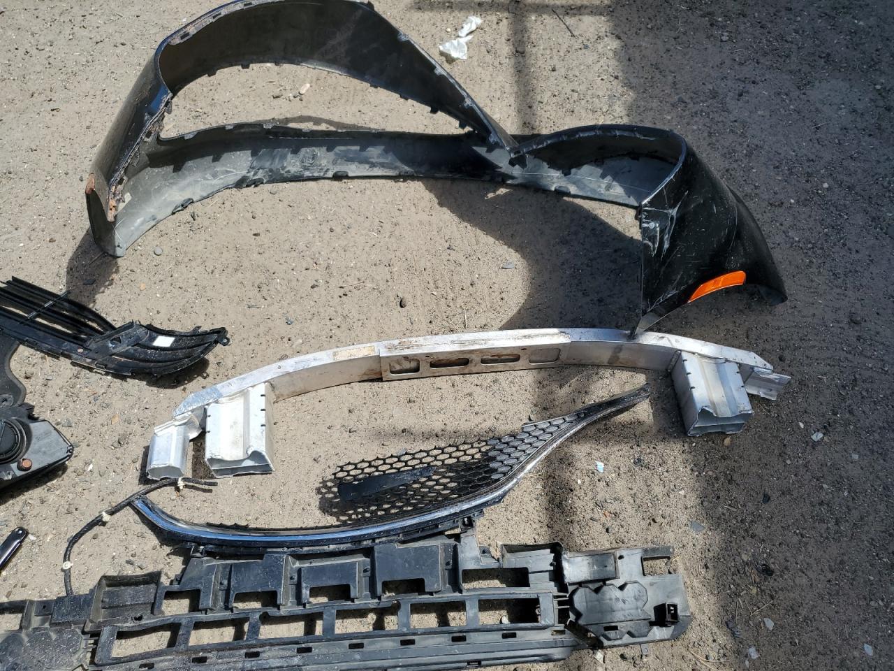 2C4RC1DG1LR172138 2020 Chrysler Voyager Lxi