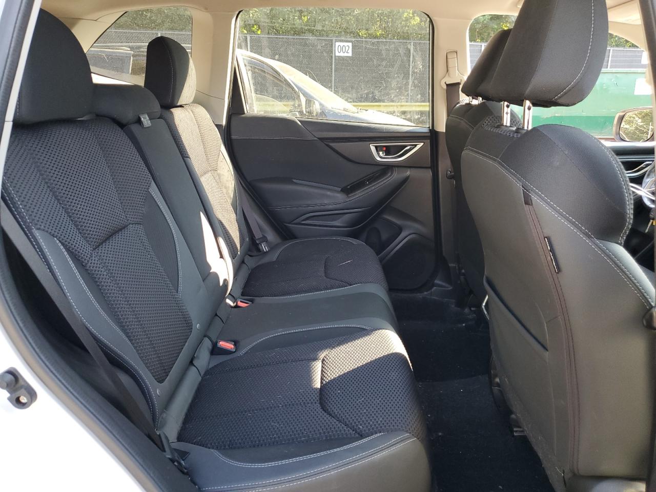 JF2SKAEC5KH529817 2019 Subaru Forester Premium