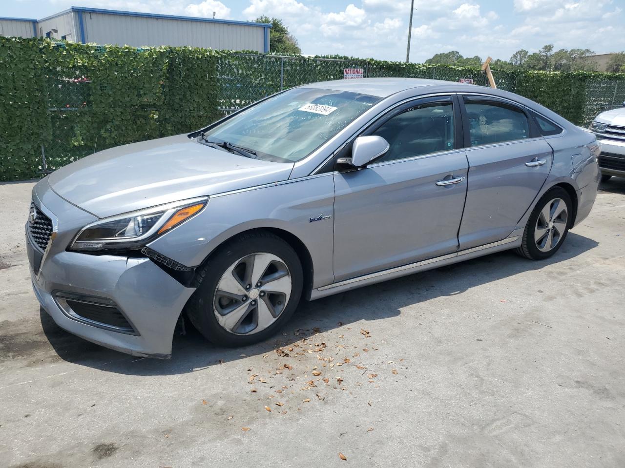 2017 Hyundai Sonata Hybrid vin: KMHE34L12HA044639