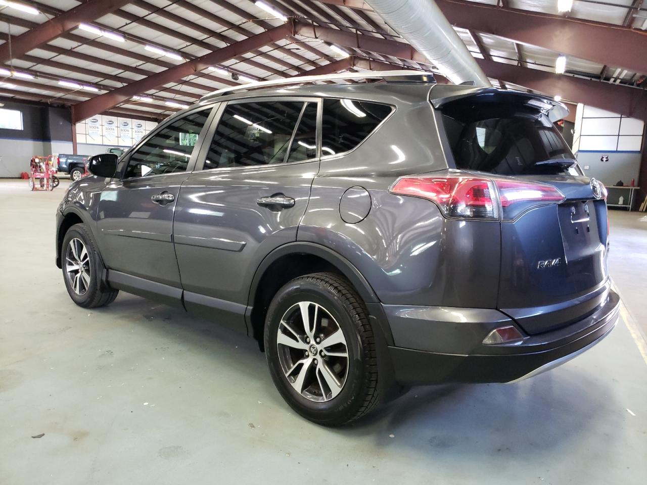 2016 Toyota Rav4 Xle vin: JTMRFREV2GJ089475