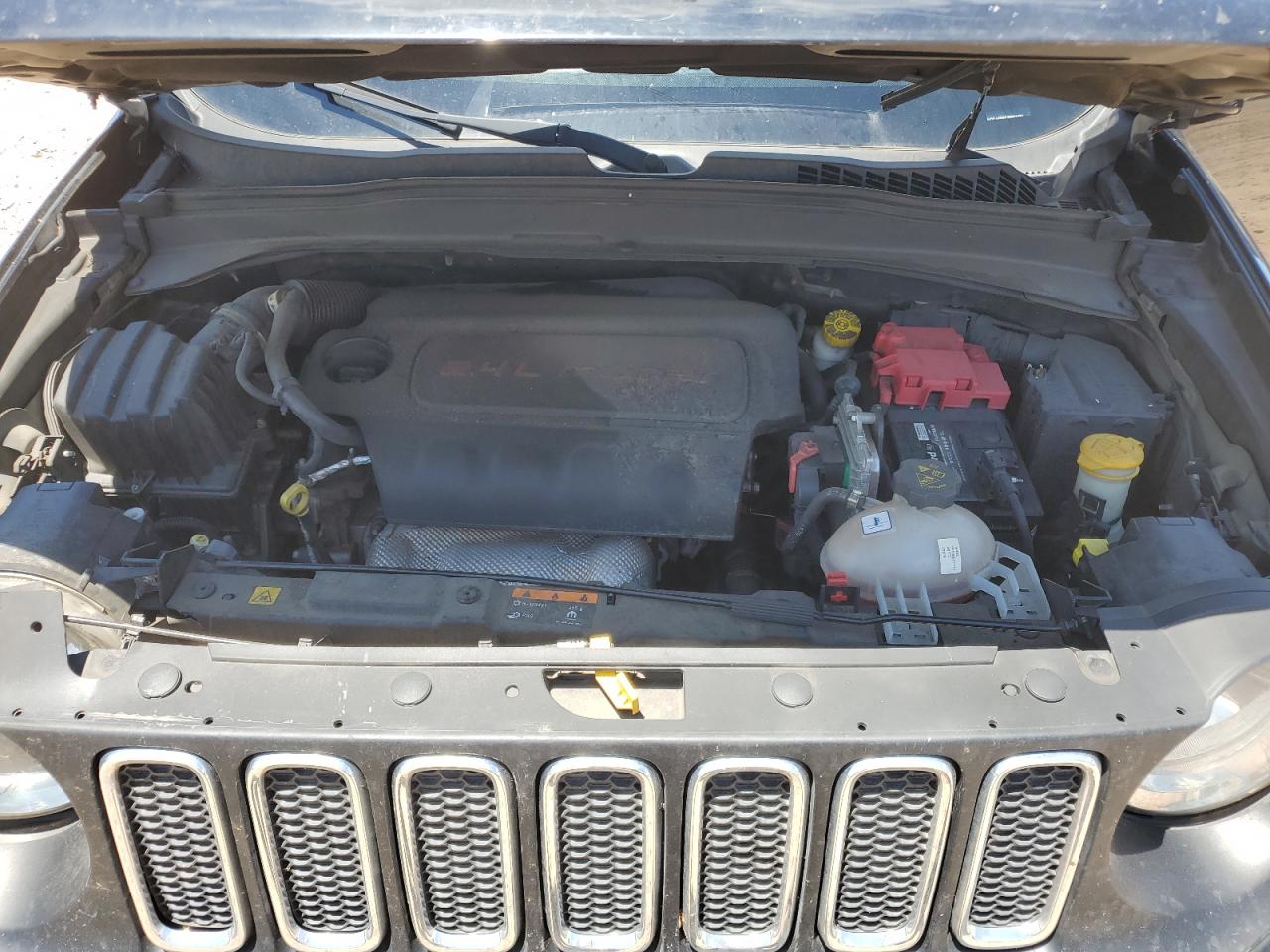 ZACCJABB7JPH34435 2018 Jeep Renegade Latitude