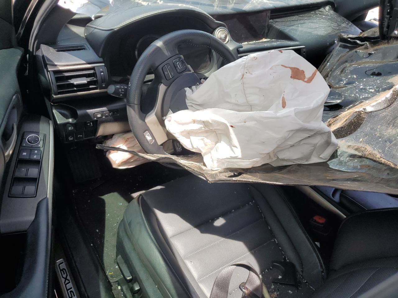 JTHBA1D27K5093305 2019 Lexus Is 300