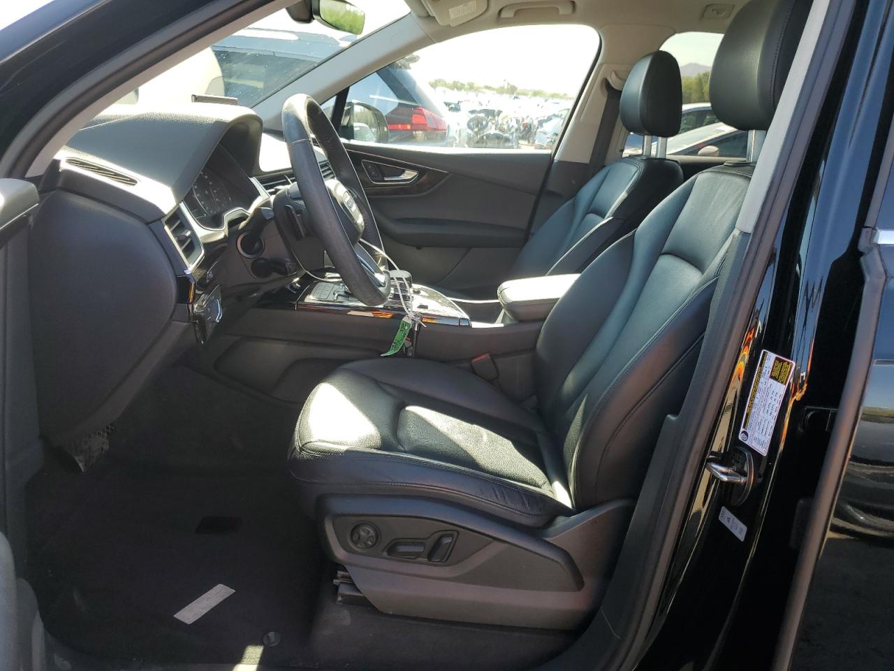 WA1AAAF73JD036894 2018 Audi Q7 Premium