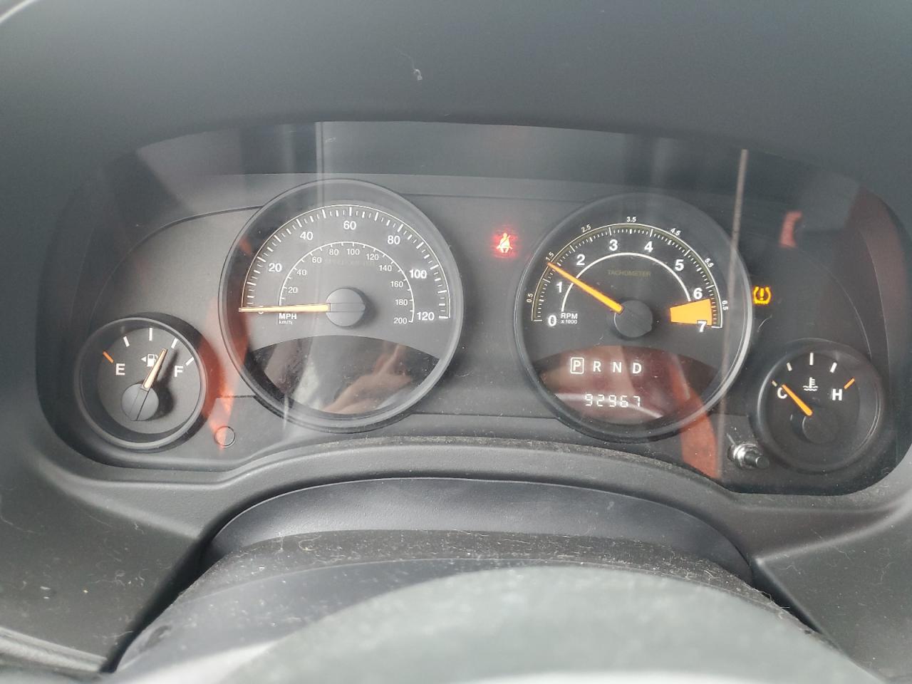 1C4NJDBB9GD756437 2016 Jeep Compass Sport