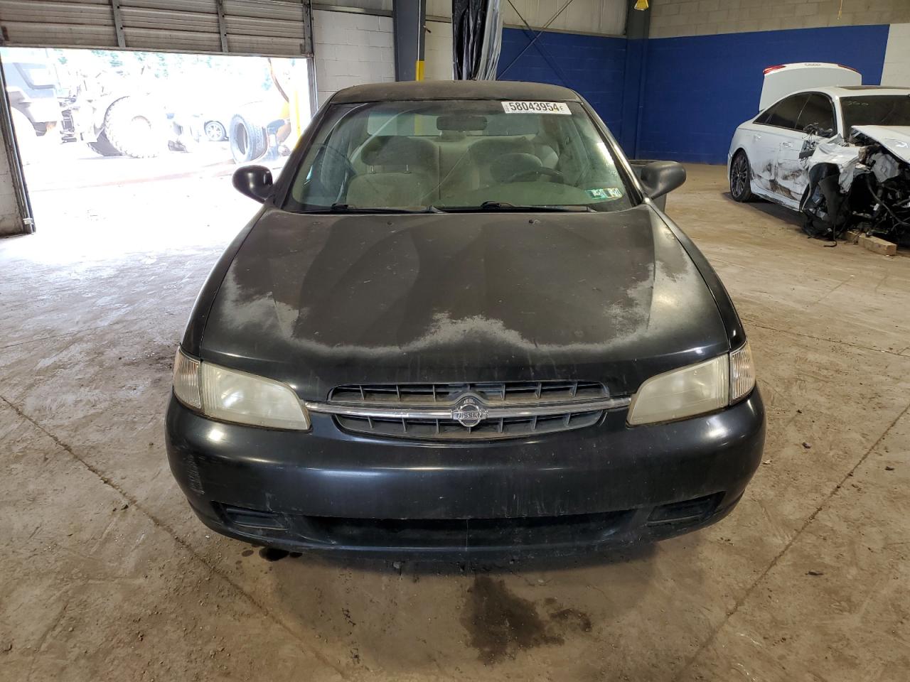 1N4DL01D2XC160812 1999 Nissan Altima Xe