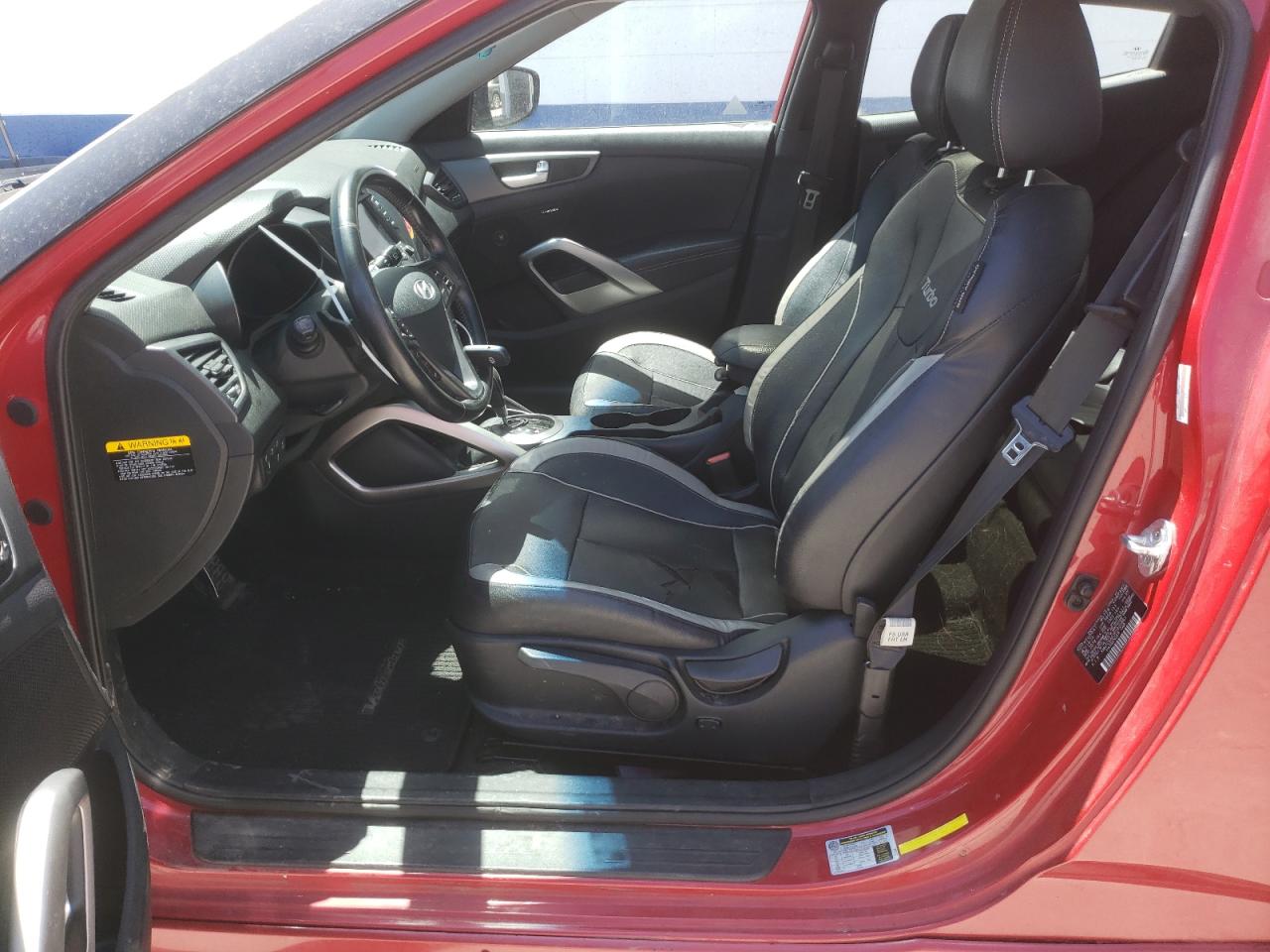 KMHTC6AE3FU235863 2015 Hyundai Veloster Turbo