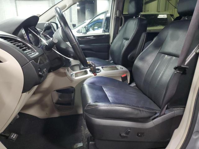 2015 CHRYSLER TOWN & COU - 2C4RC1CG7FR529439