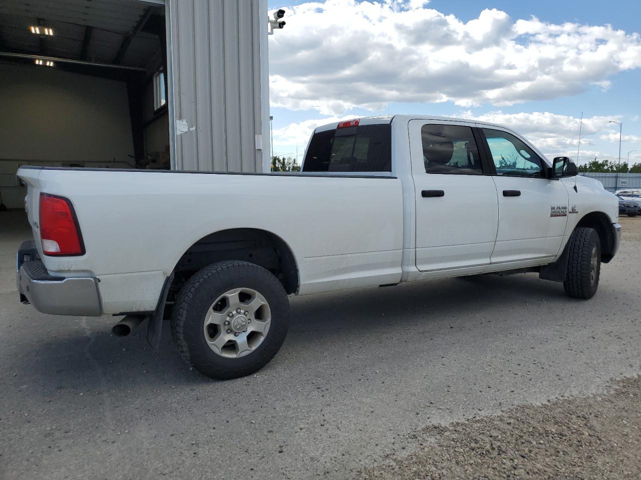 2016 Ram 3500 Slt vin: 3C63R3HL6GG335375