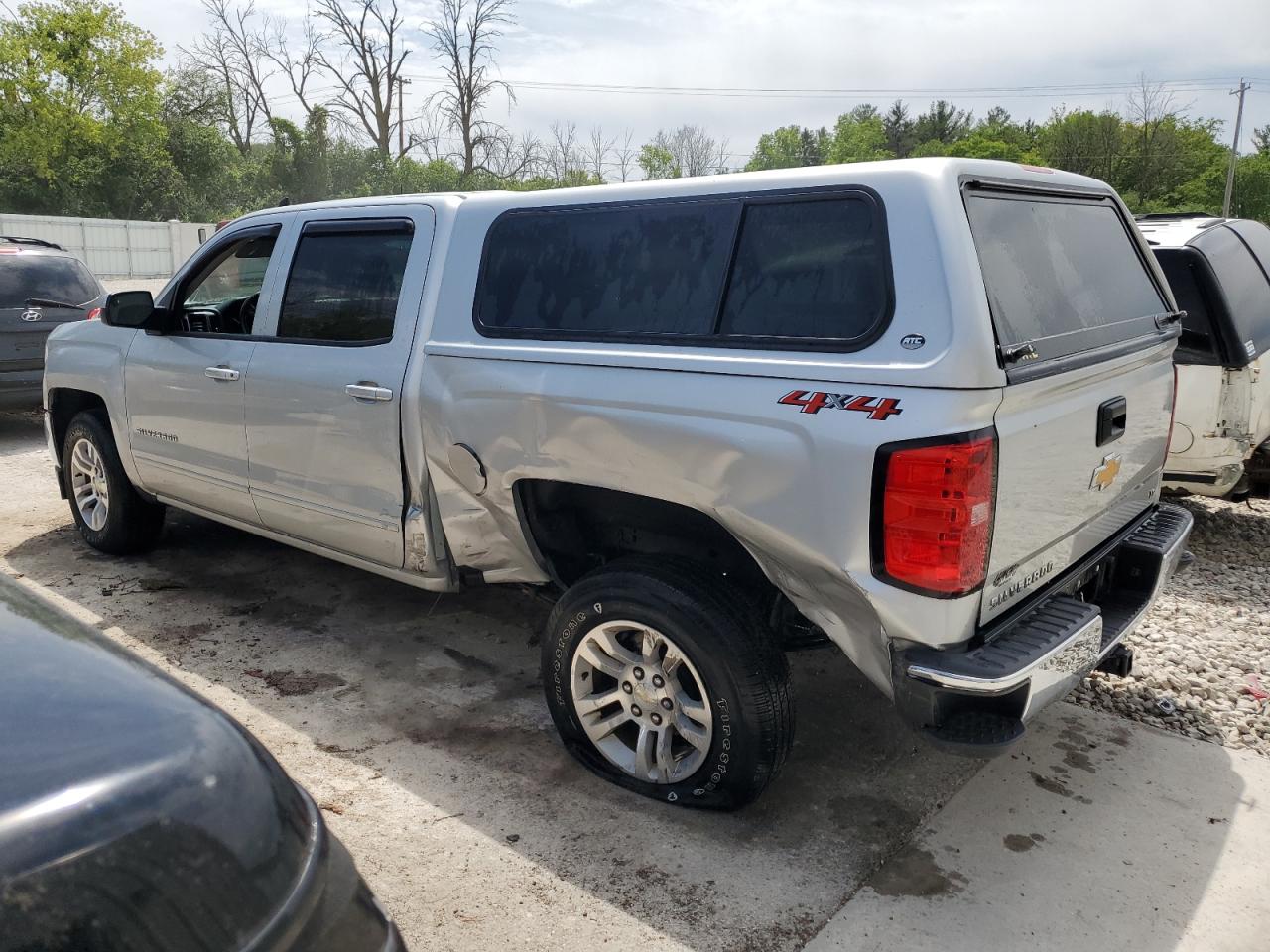 3GCUKREC0JG104276 2018 Chevrolet Silverado K1500 Lt