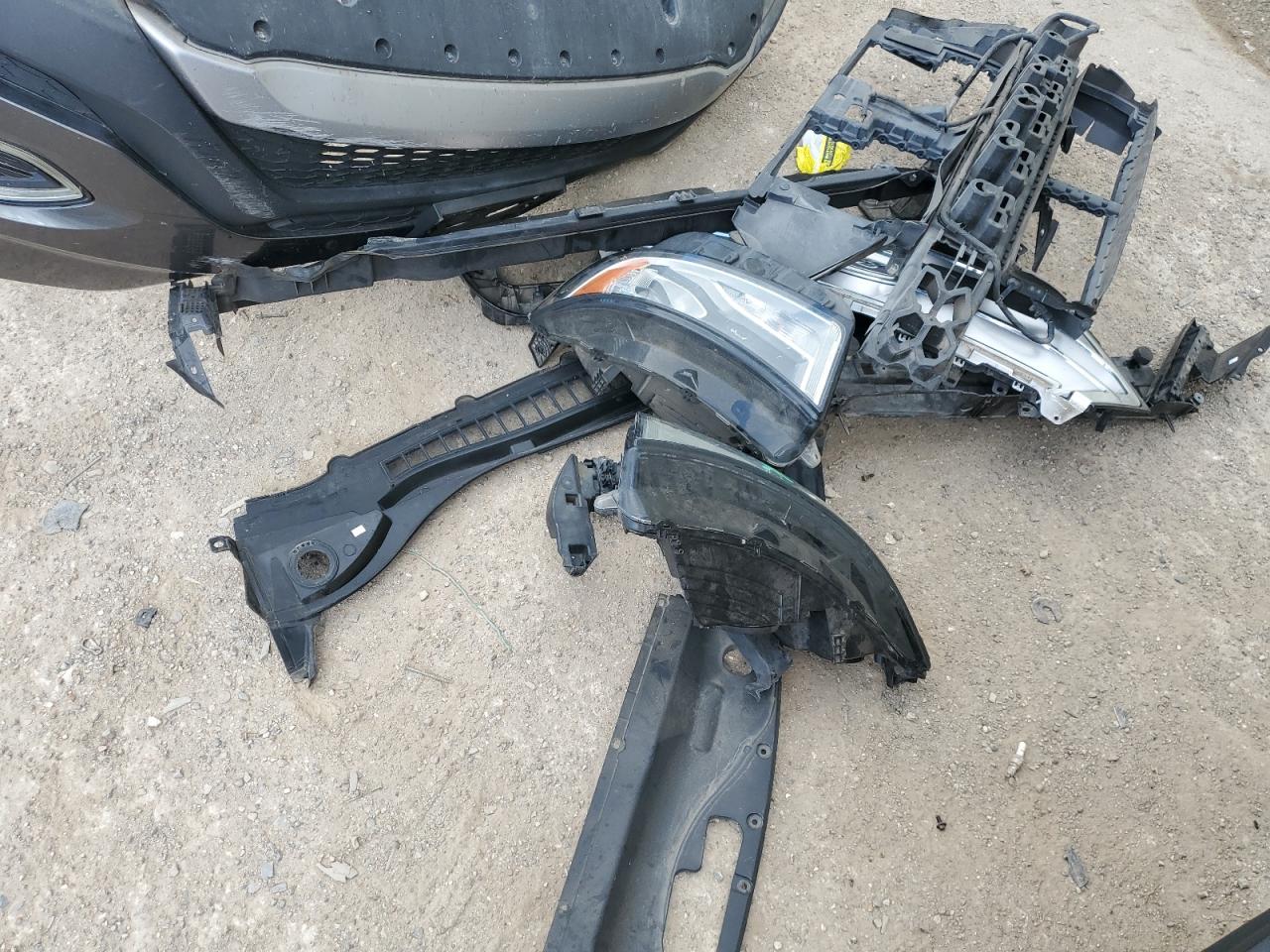 2FMPK3J83JBB28744 2018 Ford Edge Sel