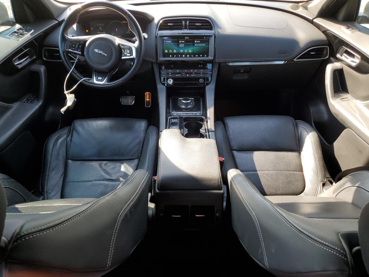 SADCL2GXXJA329047 2018 Jaguar F-Pace R - Sport