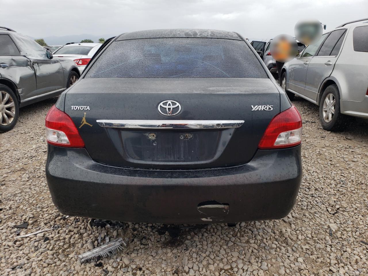 JTDBT923881270725 2008 Toyota Yaris