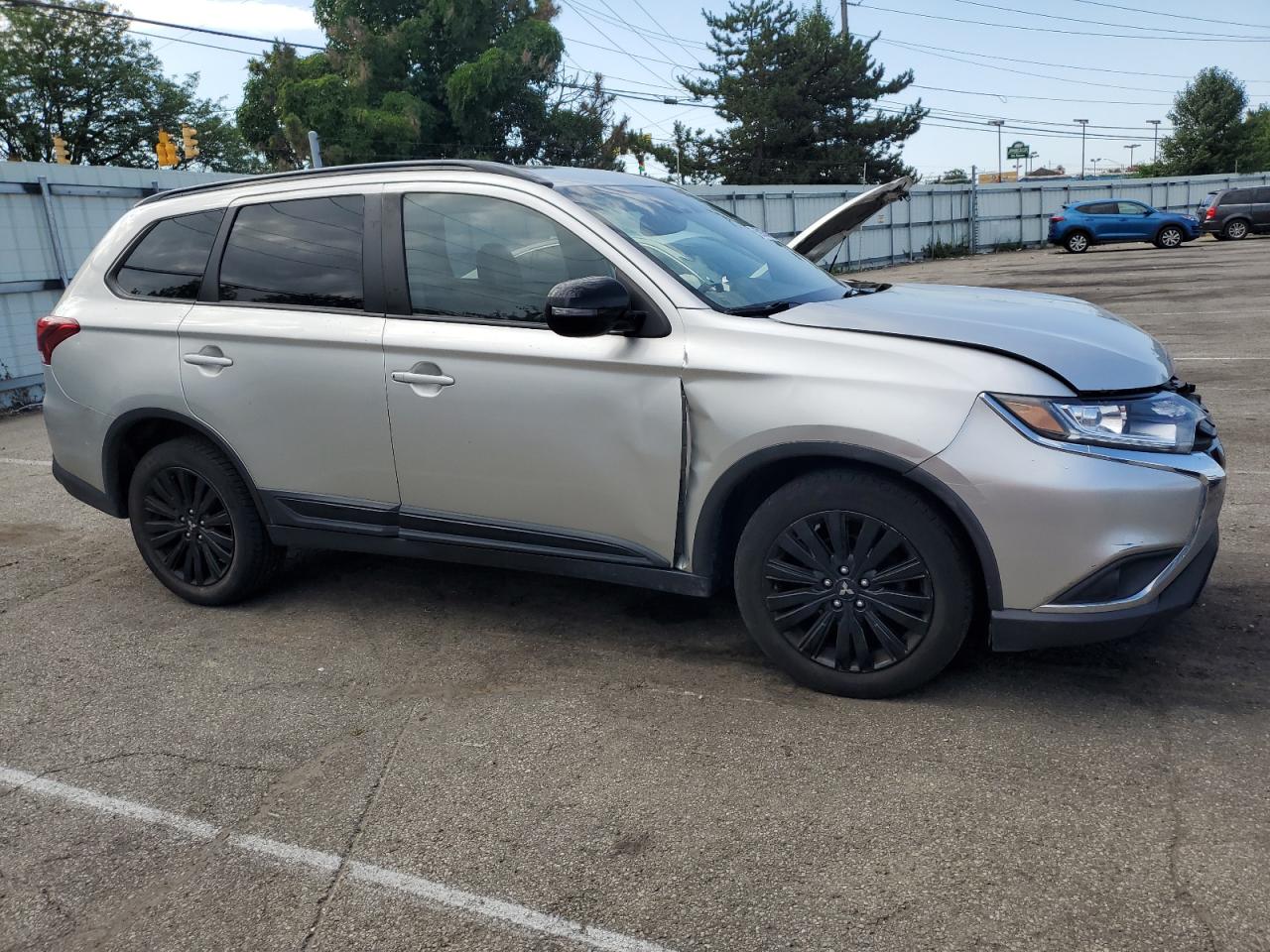 2020 Mitsubishi Outlander Se vin: JA4AZ3A30LZ028377