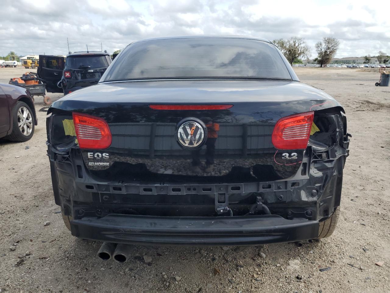 WVWDB71F98V003355 2008 Volkswagen Eos Vr6