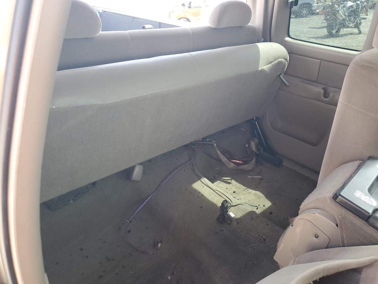 2GTEC19V421365368 2002 GMC New Sierra C1500