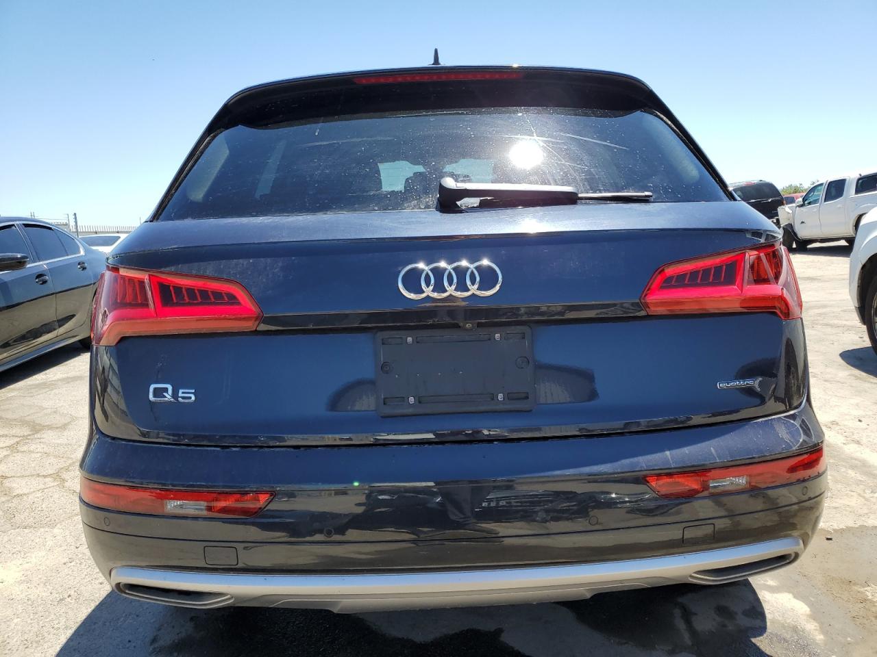 WA1ANAFY0L2022544 2020 Audi Q5 Premium