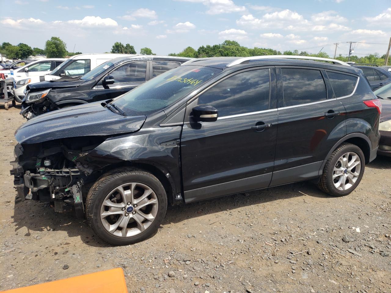 1FMCU9J95FUB35152 2015 Ford Escape Titanium