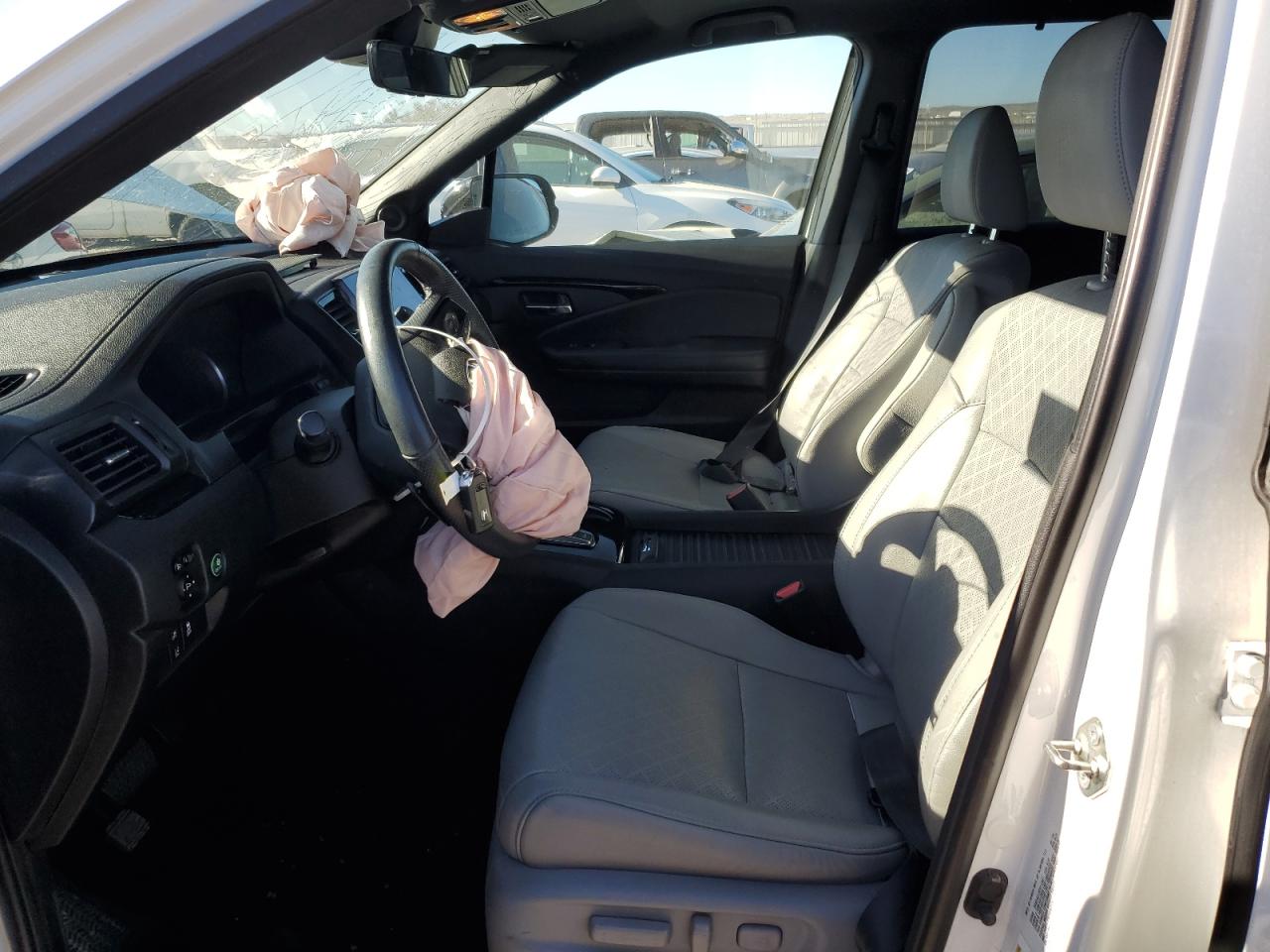 5FNYF8H05LB012901 2020 Honda Passport Elite