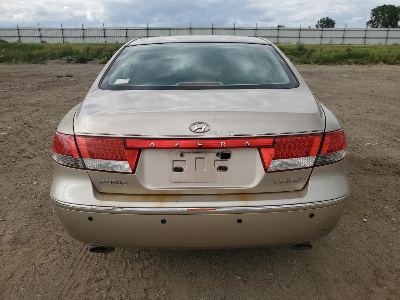 KMHFC46F16A042776 2006 Hyundai Azera Se