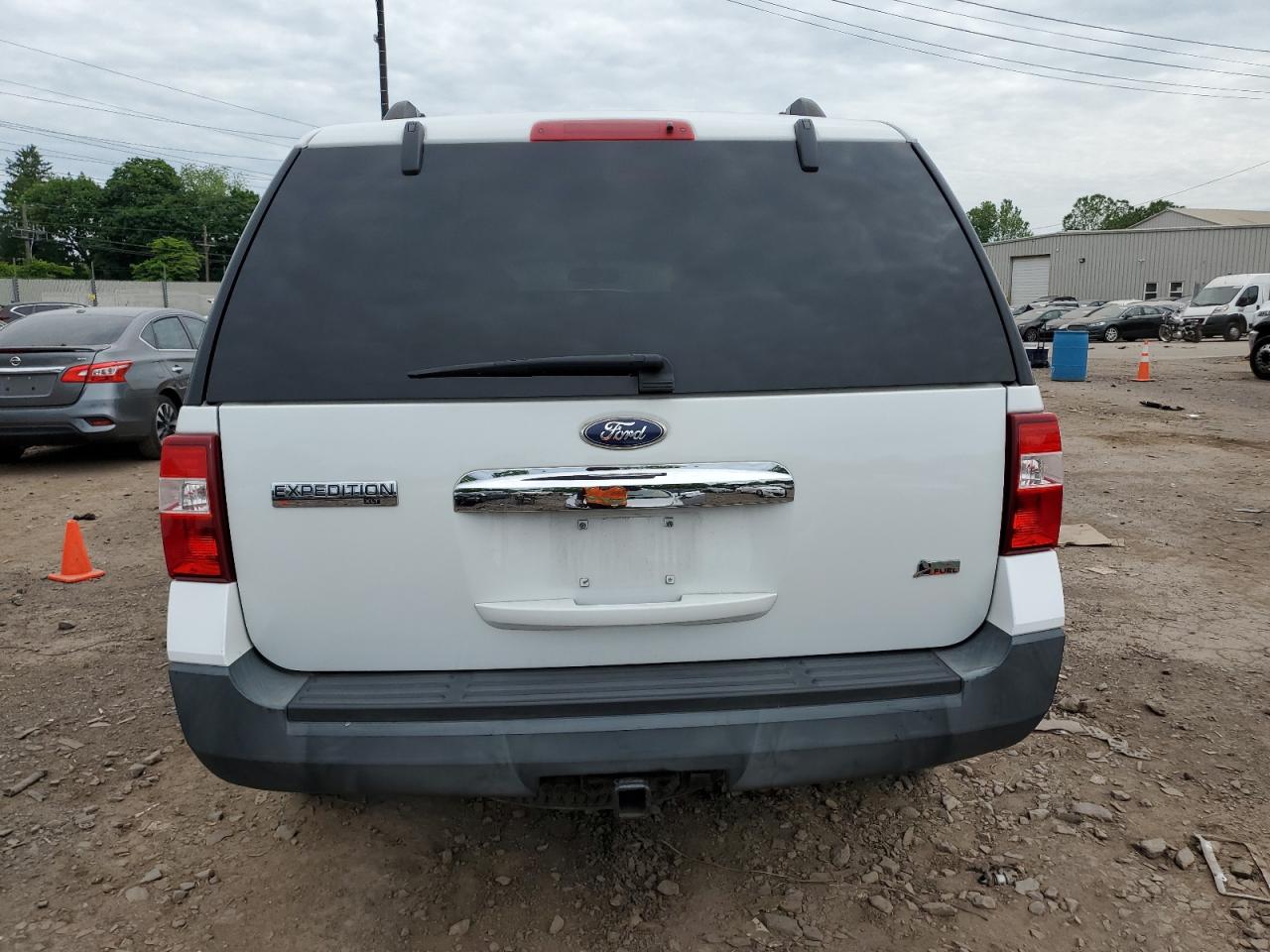 1FMJU1G57AEB63664 2010 Ford Expedition Xlt