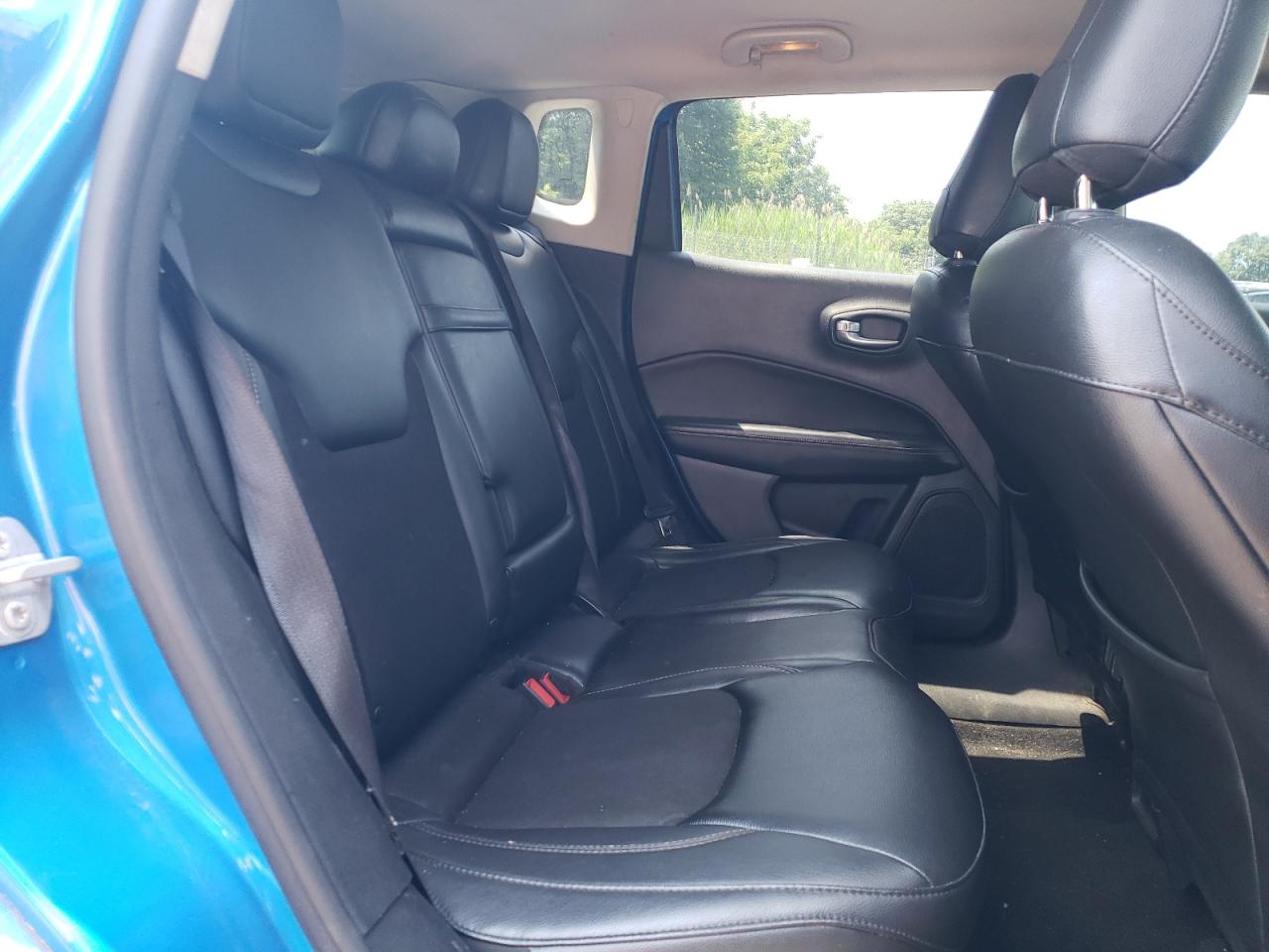 3C4NJCBB8JT182361 2018 Jeep Compass Latitude