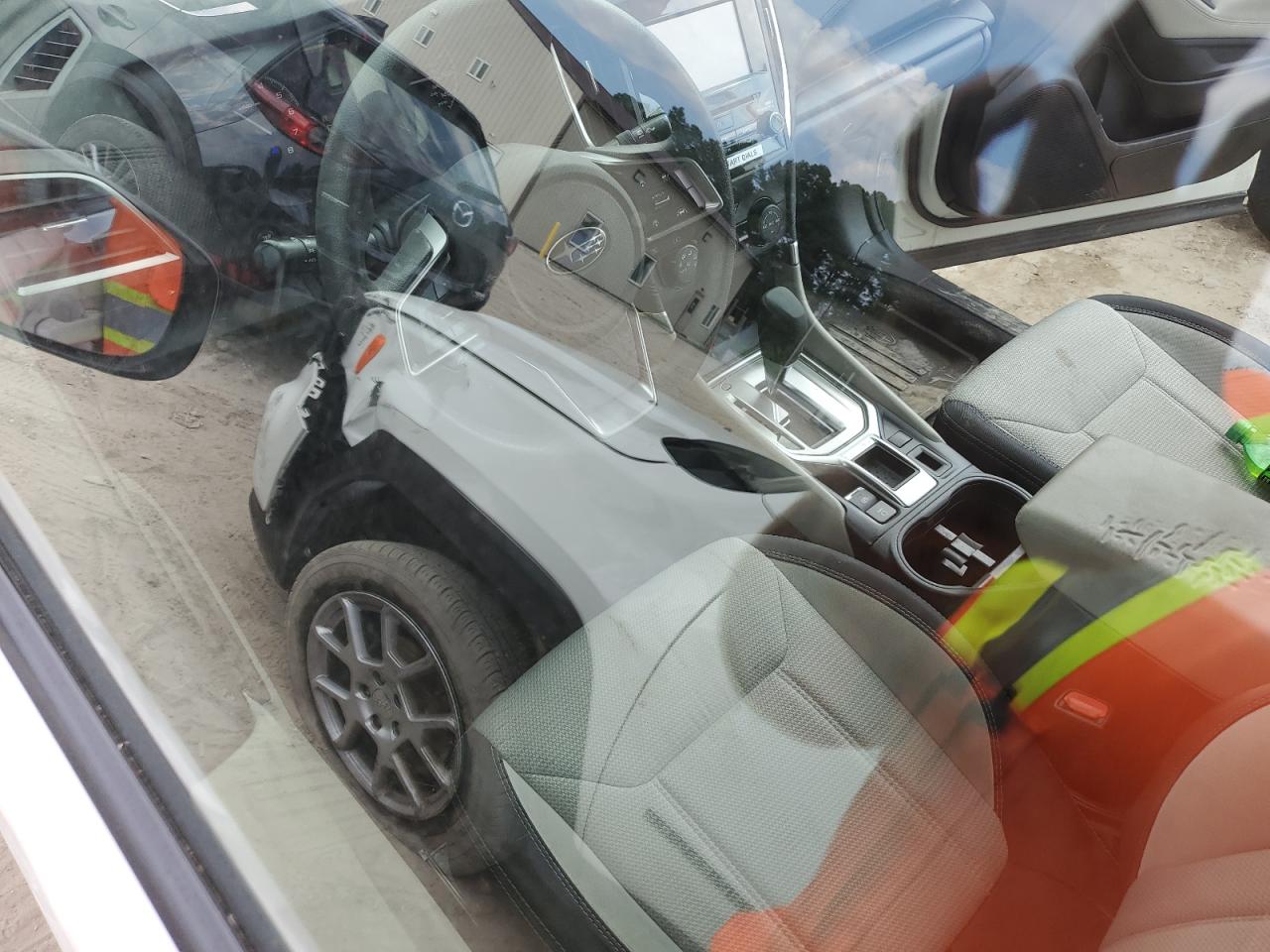 JF2SKACC7KH567956 2019 Subaru Forester