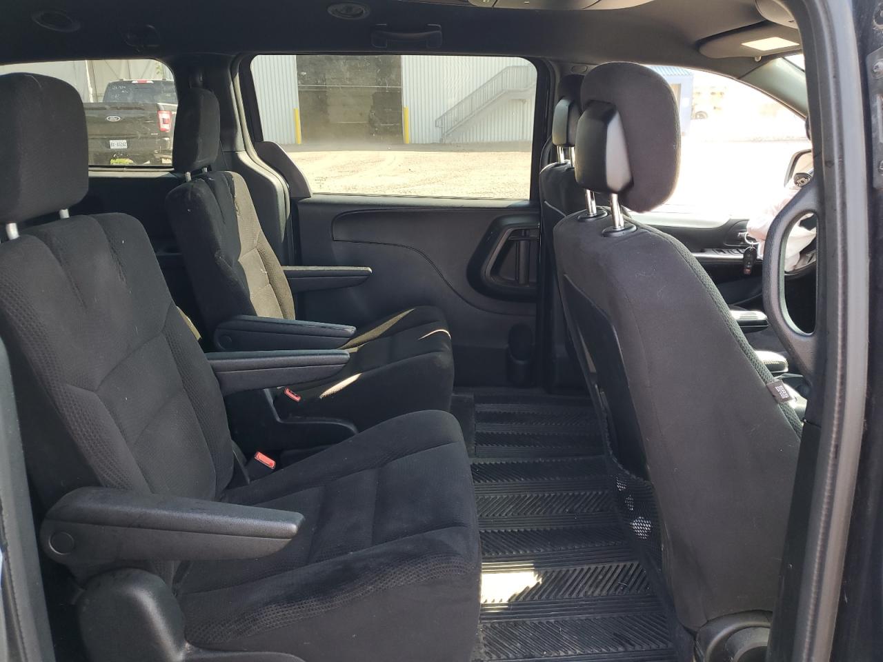 2C4RDGBGXER373820 2014 Dodge Grand Caravan Se