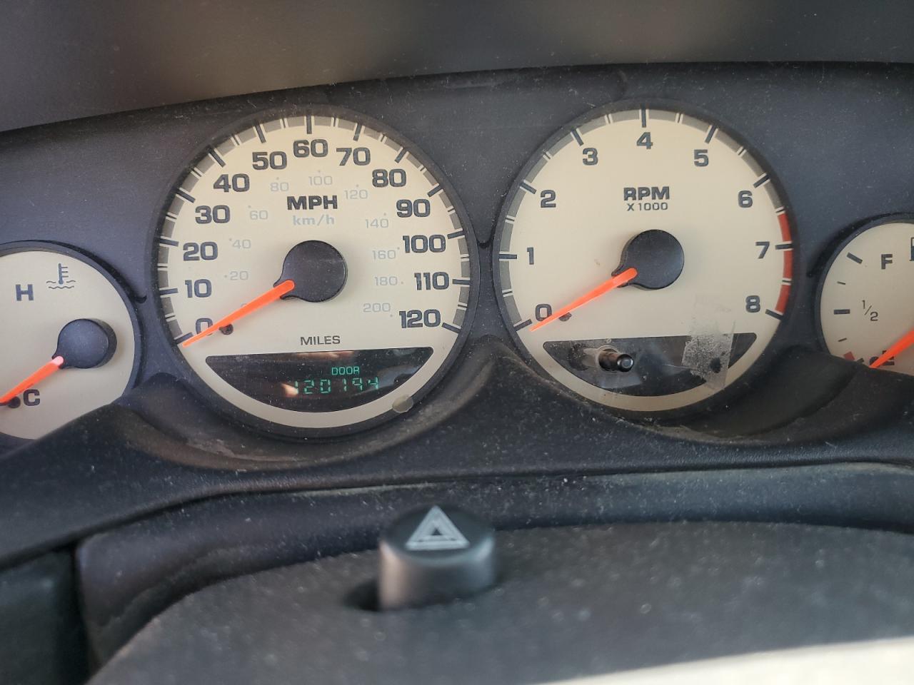 1B3ES56C33D150021 2003 Dodge Neon Sxt