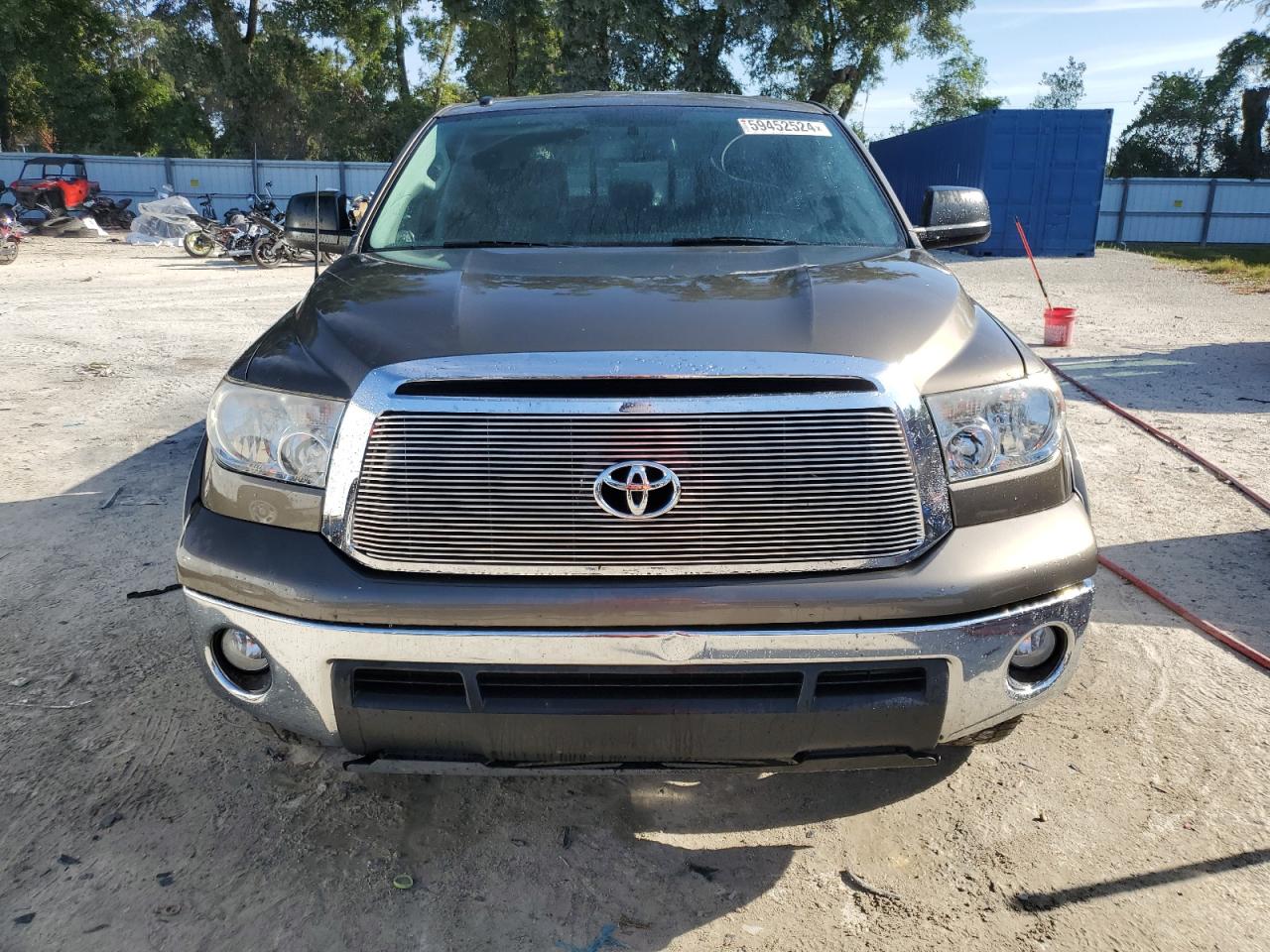 5TFRY5F17DX135051 2013 Toyota Tundra Double Cab Sr5